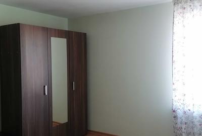 Apartament cu 2 camere decomandat în Străulești