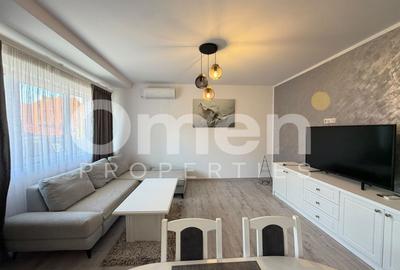 Apartament cu 2 camere semidecomandat, mobilat în Central