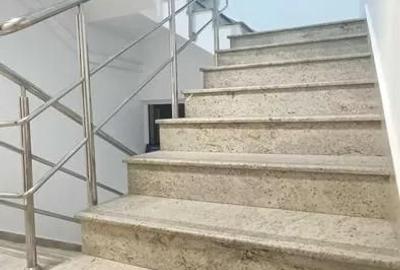 Birou, de 30 mp, în Central - 3