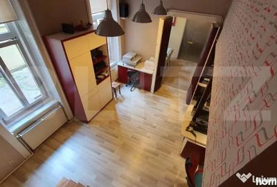 Apartament cu 3 camere semidecomandat în Ultracentral