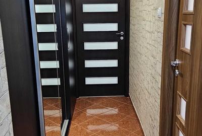 Apartament cu 2 camere decomandat în Titan - 3
