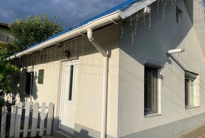 Casă cu 2 camere cu Teren 600 Mp în Șagului