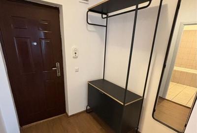 Garsonieră decomandată în Florești