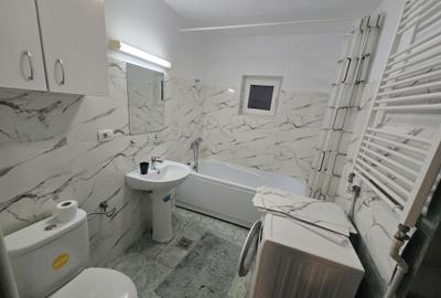 Apartament cu 2 camere decomandat în Alexandru cel Bun