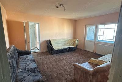 Apartament cu 3 camere semidecomandat în Central - 5