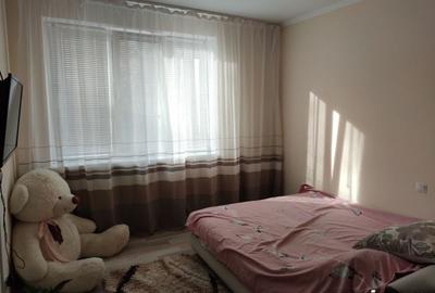 Apartament cu 2 camere decomandat în Dristor