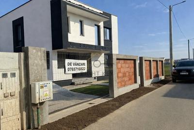 Casă individuală cu 5 camere cu Canalizare în Domnești