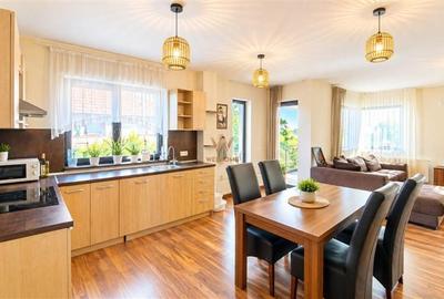 Apartament cu 3 camere decomandat în Calea Dumbrăvii