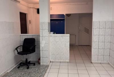 Apartament cu 3 camere în Vasile Alecsandri