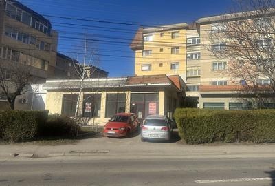 Spațiu comercial, în Central - 7