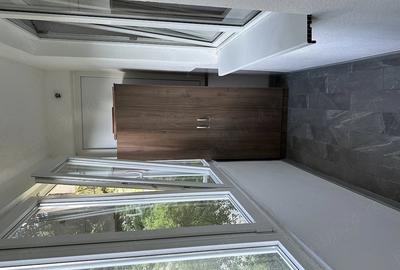Apartament cu 2 camere decomandat în Ștrand - 5
