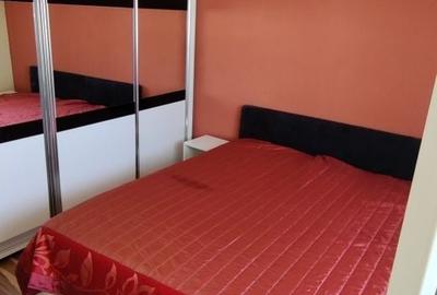 Apartament cu 4 camere semidecomandat în Confecții