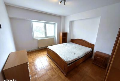 Apartament cu 3 camere decomandat în Cug