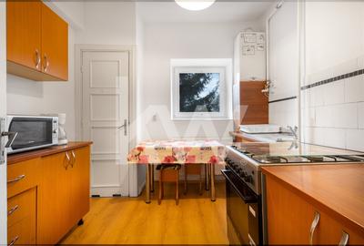 Apartament cu 2 camere nedecomandat, mobilat în Tractorul - 2