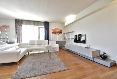 Apartament cu 4 camere decomandat în Herăstrău