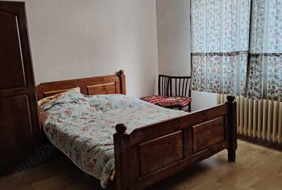 Casă cu 6 camere cu Teren 600 Mp în Cordos - 2
