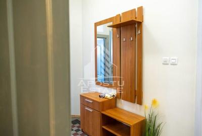 Apartament cu 2 camere decomandat, mobilat în P-ța Victoriei - 9
