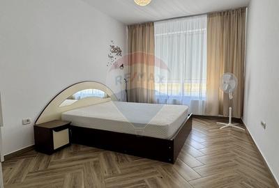 Apartament cu 3 camere decomandat în Cristian - 6