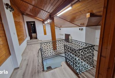 Casă cu 3 camere cu Canalizare în Grivița - 1