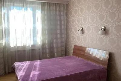 Garsonieră decomandată în Romană