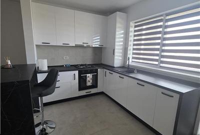 Apartament cu 2 camere decomandat, mobilat în Sânpetru