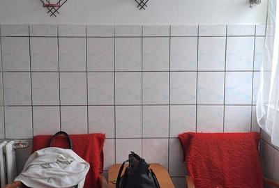 Apartament cu 3 camere decomandat în Decebal - 2