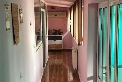 Casă individuală cu 7 camere cu Canalizare în 9 Mai - 3