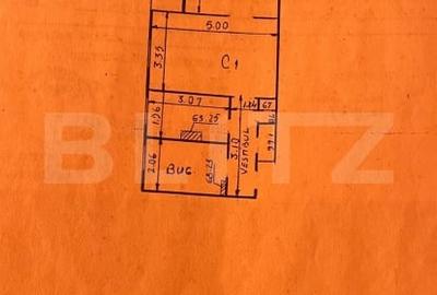 Apartament cu 2 camere semidecomandat în Podu Roș