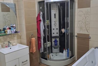 Casă cu 2 camere cu Teren 700 Mp în Mărăști