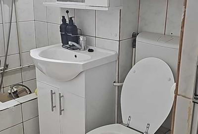 Garsonieră decomandată în Central - 7