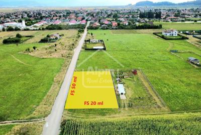 Teren Construcții intravilan de 920 mp, în Hărman