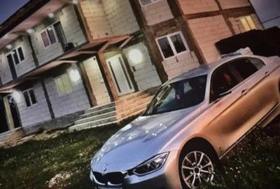 Casă cu 6 camere cu Teren 3000 Mp în Trivale