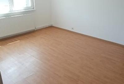 Apartament cu 2 camere semidecomandat în Central - 3