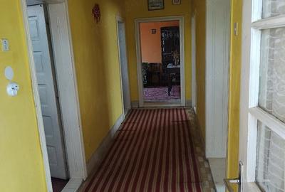 Casă cu 2 camere cu Teren 220 Mp în Central - 4