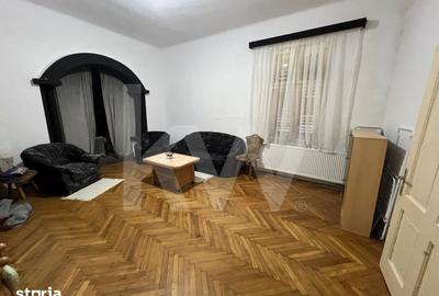 Casă cu 3 camere cu Canalizare în Central - 18
