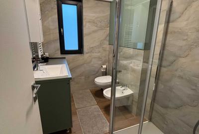 Apartament cu 3 camere decomandat în Central - 3