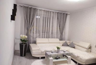 Apartament cu 3 camere semidecomandat, mobilat în Spitalul Județean - 1