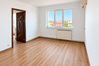 Apartament cu 2 camere în Casa de Cultură
