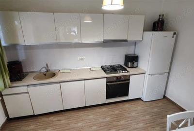 Casă cu 5 camere cu Teren 503 Mp în Central - 1