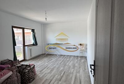 Apartament cu 2 camere decomandat în Gherăiești - 4