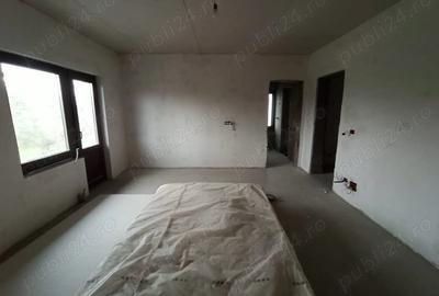 Casă cu 4 camere în Central - 5