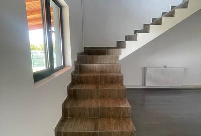 Casă cu 4 camere cu Teren 500 Mp în Buturugeni - 6