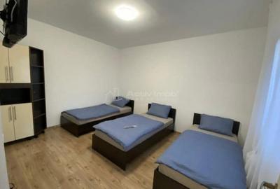 Apartament cu 3 camere decomandat în Central - 2