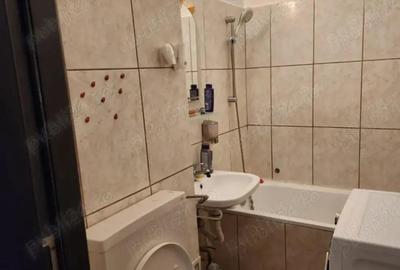 Garsonieră semidecomandată în Titan