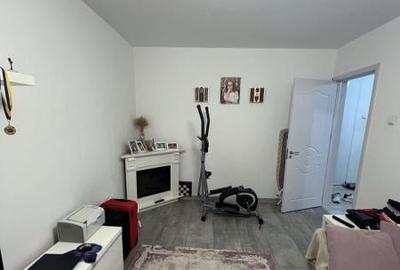 Apartament-3-camere-RENOVAT-Aparatorii-Patriei - 3