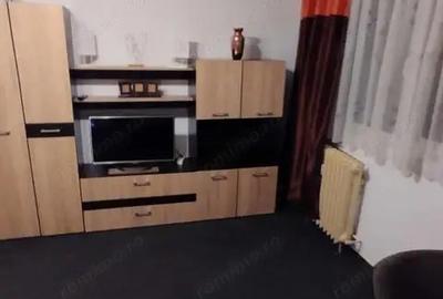 Proprietar,inchiriez apartament 2 camere - 4