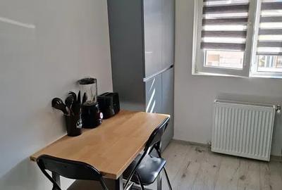 Apartament cu 2 camere decomandat, mobilat în Florești - 4