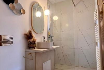 Apartament cu 5 camere decomandat în Central - 2