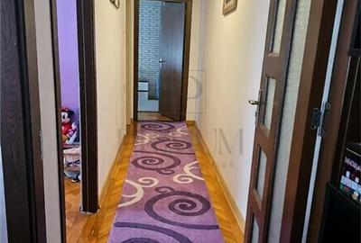 GHEORGHE LAZAR - 3 CAM - ETJ.2 - BOXA - CENTRALA - ZONA EXCELENTA - 3