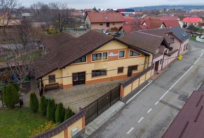 Proprietate mixtă cu spațiu comercial și locuință, Cristian - 2